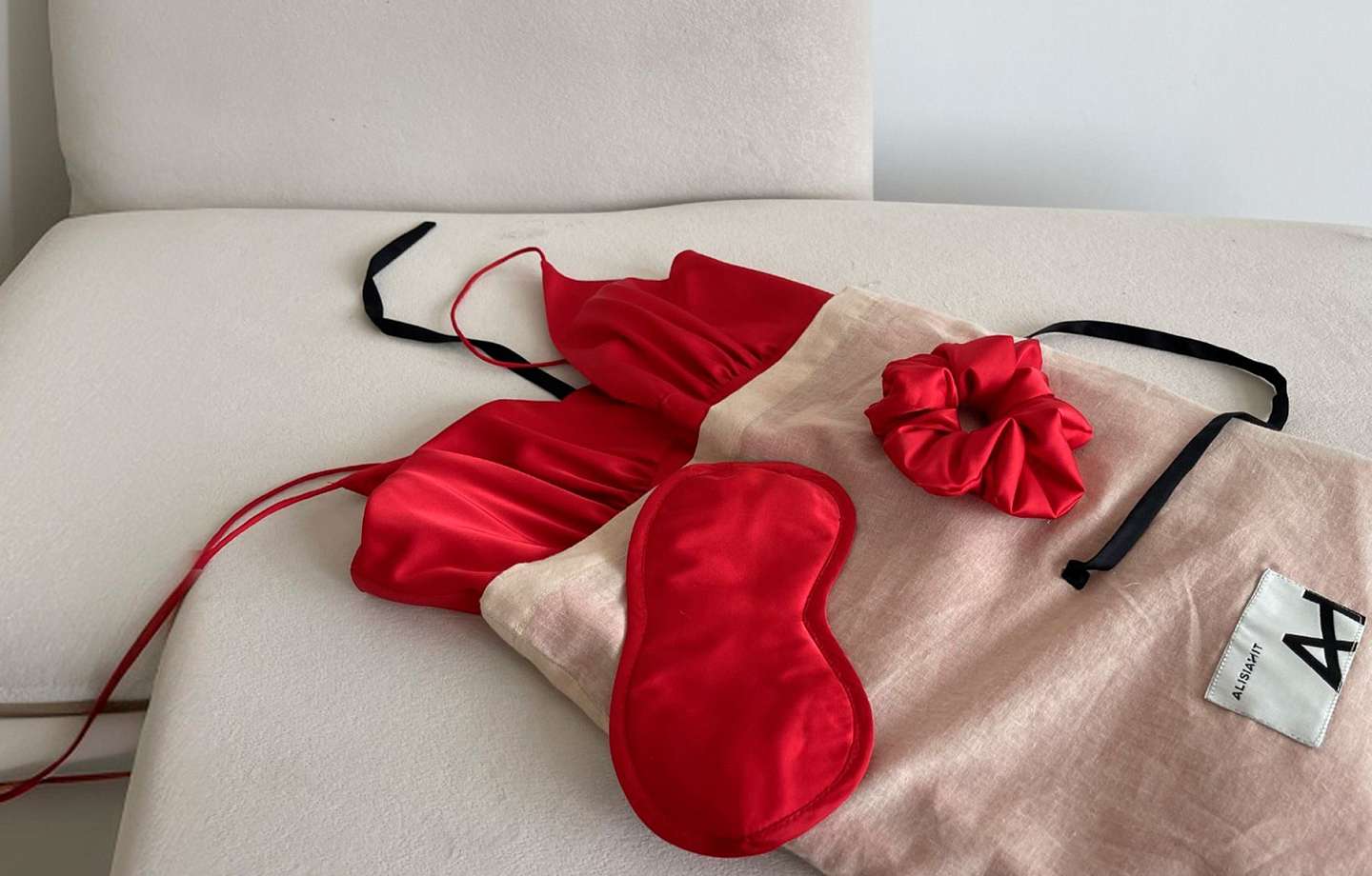 SILK<br> collection